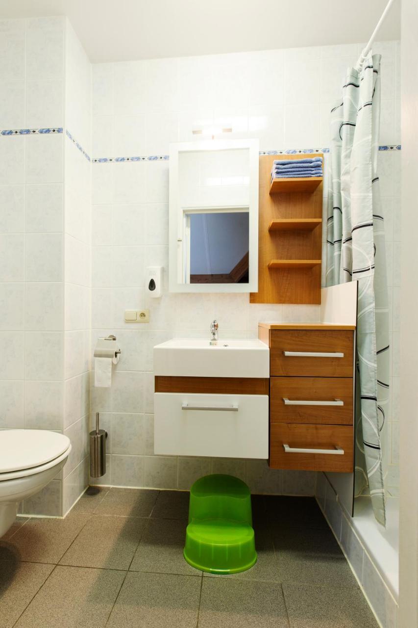 Hoevehotel Ронс Екстериор снимка